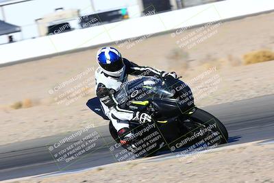 media/Jan-08-2022-SoCal Trackdays (Sat) [[1ec2777125]]/Turn 15 Inside (950am)/